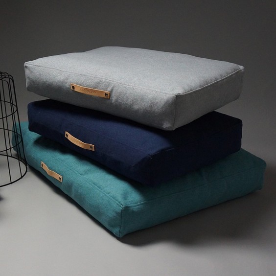 Labbvenn Stockholm dog cushion - Agof Store
