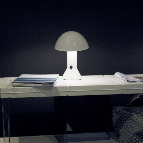 Martinelli Luce Elmetto Tischleuchte - Agof Store