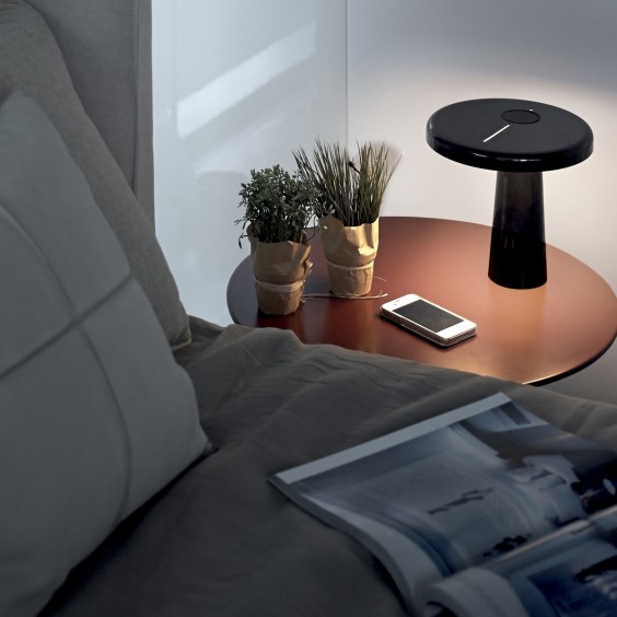 Martinelli Luce Hoop Tischleuchte - Agof Store