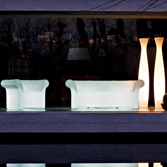 Serralunga Sirchester Light Sofa mit Licht - Agof Store