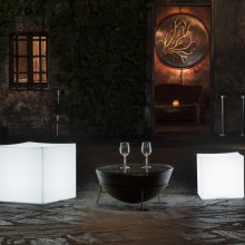 Lounge Cube Light Pouf con luce Serralunga - Agof Store Lounge Cube Light Pouf con luce Serralunga - Agof Store