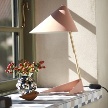 Warm Nordic Ambience table lamp - Agof Store