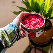 Ripe Strawberry candela Candle Hand - Agof Store