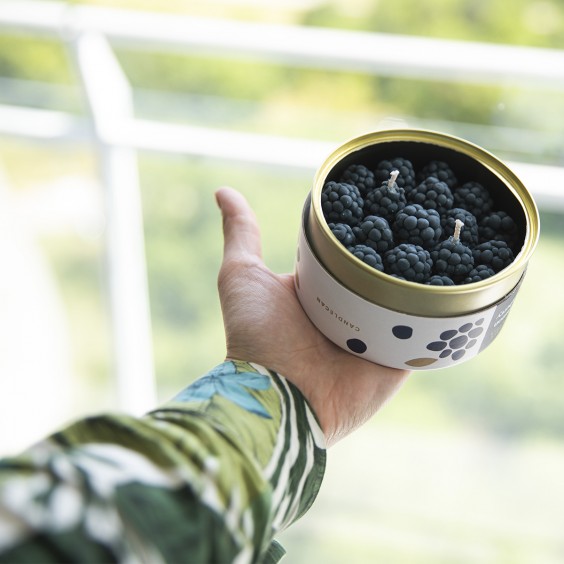 Cinnamon Blackberry candela Candle Hand - Agof Store