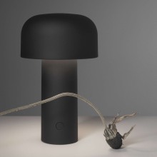 Flos Bellhop Matte Black Akku Tischlampe - Agof Store