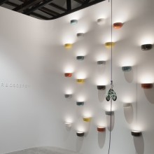 Flos Bellhop Wall Up Wandleuchte - Agof Store Flos Bellhop Wall Up Wandleuchte - Agof Store