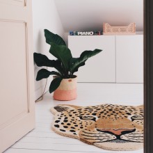 Doing Goods Himani Leopard Head Large Rug Ø105 cm - Agof Store Doing Goods Himani Leopard Head Large Rug Ø105 cm - Agof Store