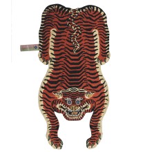 Doing Goods Heritage Santana Tiger Teppich 174x88 cm - Agof Store Doing Goods Heritage Santana Tiger Teppich 174x88 cm - Agof Store