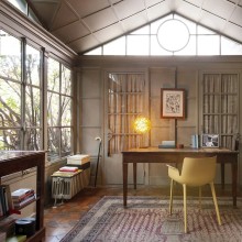 Kartell Planet Stem Tischleuchte - Agof Store Kartell Planet Stem Tischleuchte - Agof Store
