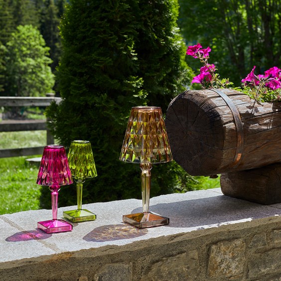 Kartell Big Battery outdoor Tischleuchte - Agof Store