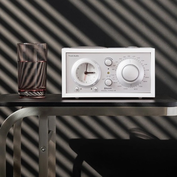 Model Three Bt radiosveglia Bluetooth Tivoli Audio - Agof Store