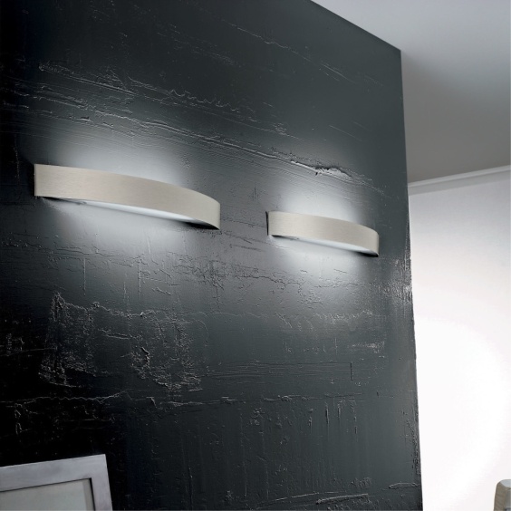 Linea Light Curvè wall lamp - Agof Store