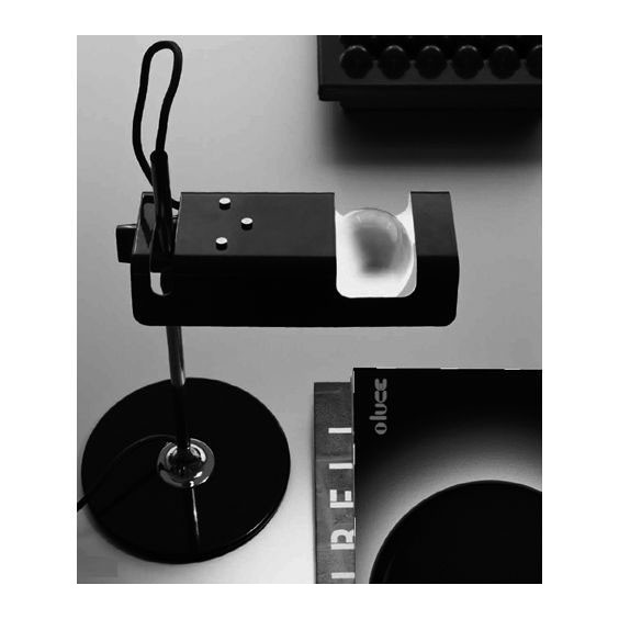 Oluce Spider table lamp - Agof Store
