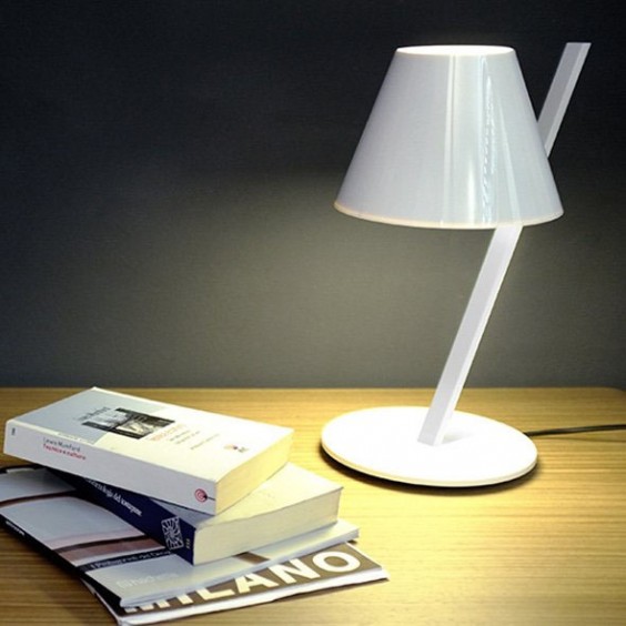 Artemide La Petite Lampada da tavolo - Agof Store
