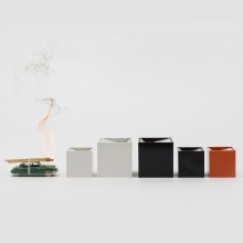 Cubo posacenere Danese Milano - Agof Store Cubo posacenere Danese Milano - Agof Store