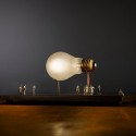 Ingo Maurer I ricchi poveri Monument for a bulb table lamp - Agof Store