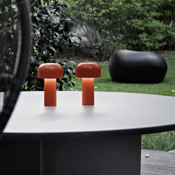 Flos Bellhop Akku Tischlampe - Agof Store