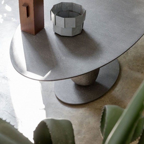 Mogg Matera Oval Table - Agof Store