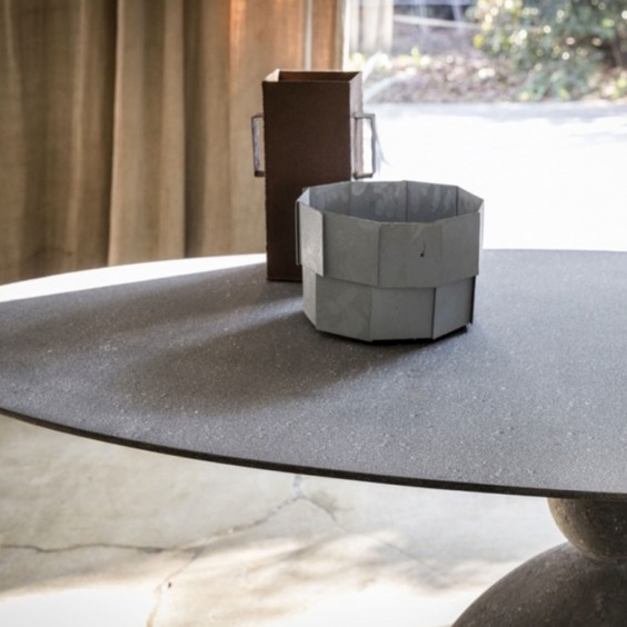 Mogg Matera Oval Table - Agof Store