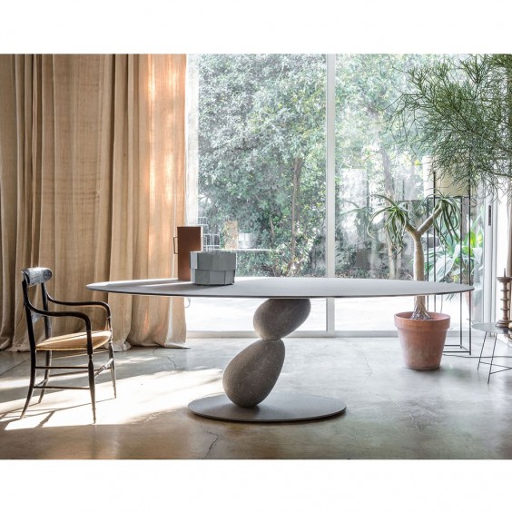 Mogg Matera Oval Table - Agof Store