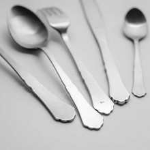 KnIndustrie 700 Cutlery Set | Agof Store